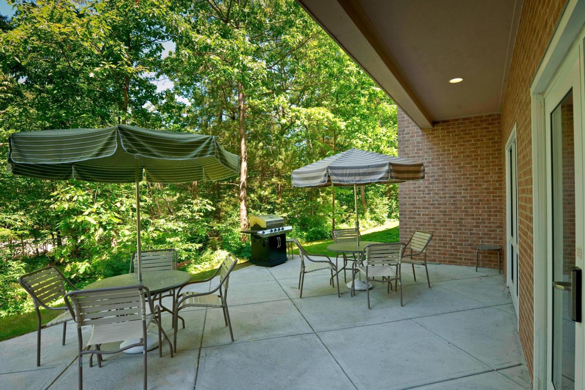 Fairfield Inn & Suites By Marriott Brunswick Freeport Exterior foto