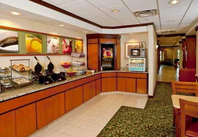 Fairfield Inn & Suites By Marriott Brunswick Freeport Exterior foto